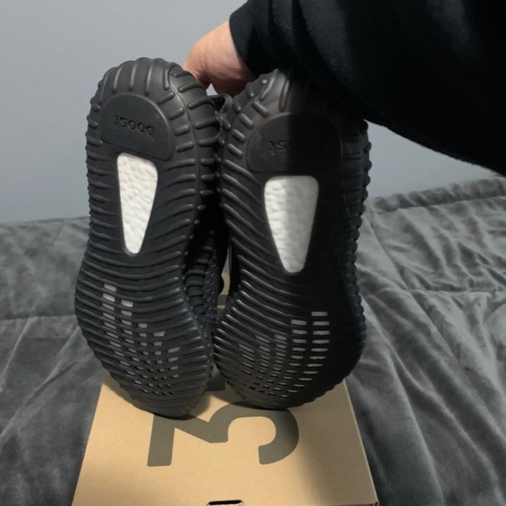 Yeezy boost 350 v2 - Picture 3 of 6